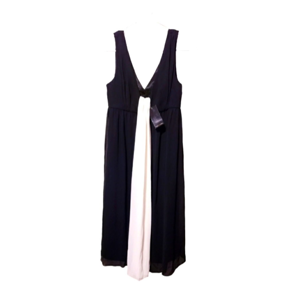 NWT Max and Cleo size 10